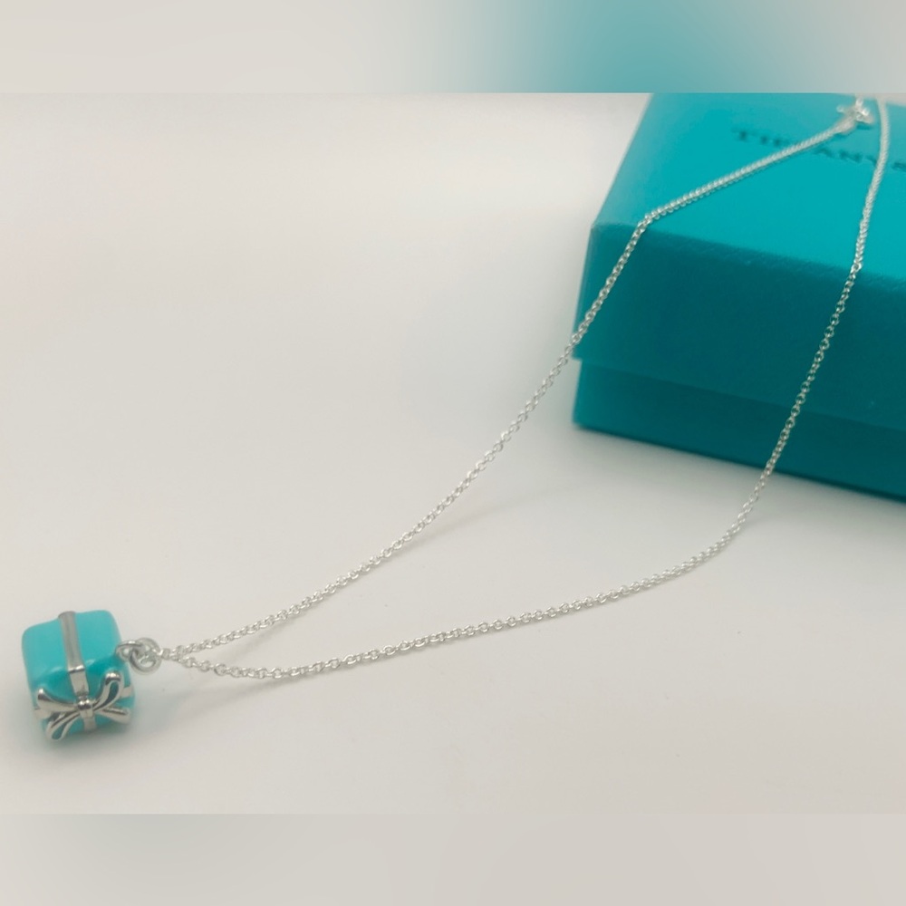 Tiffany & Co. 925 Sterling Silver Cable Necklace w/ Blue Enamel Gift Charm